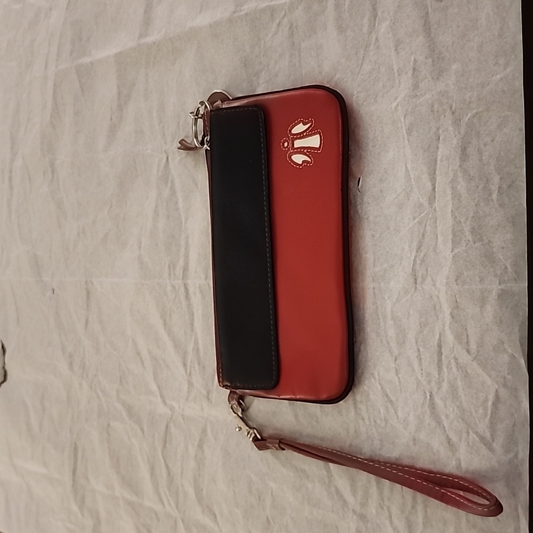 32 International Bible Society Wristlet